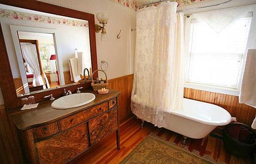 Husum Highlands Bed And Breakfast Ngoại thất bức ảnh